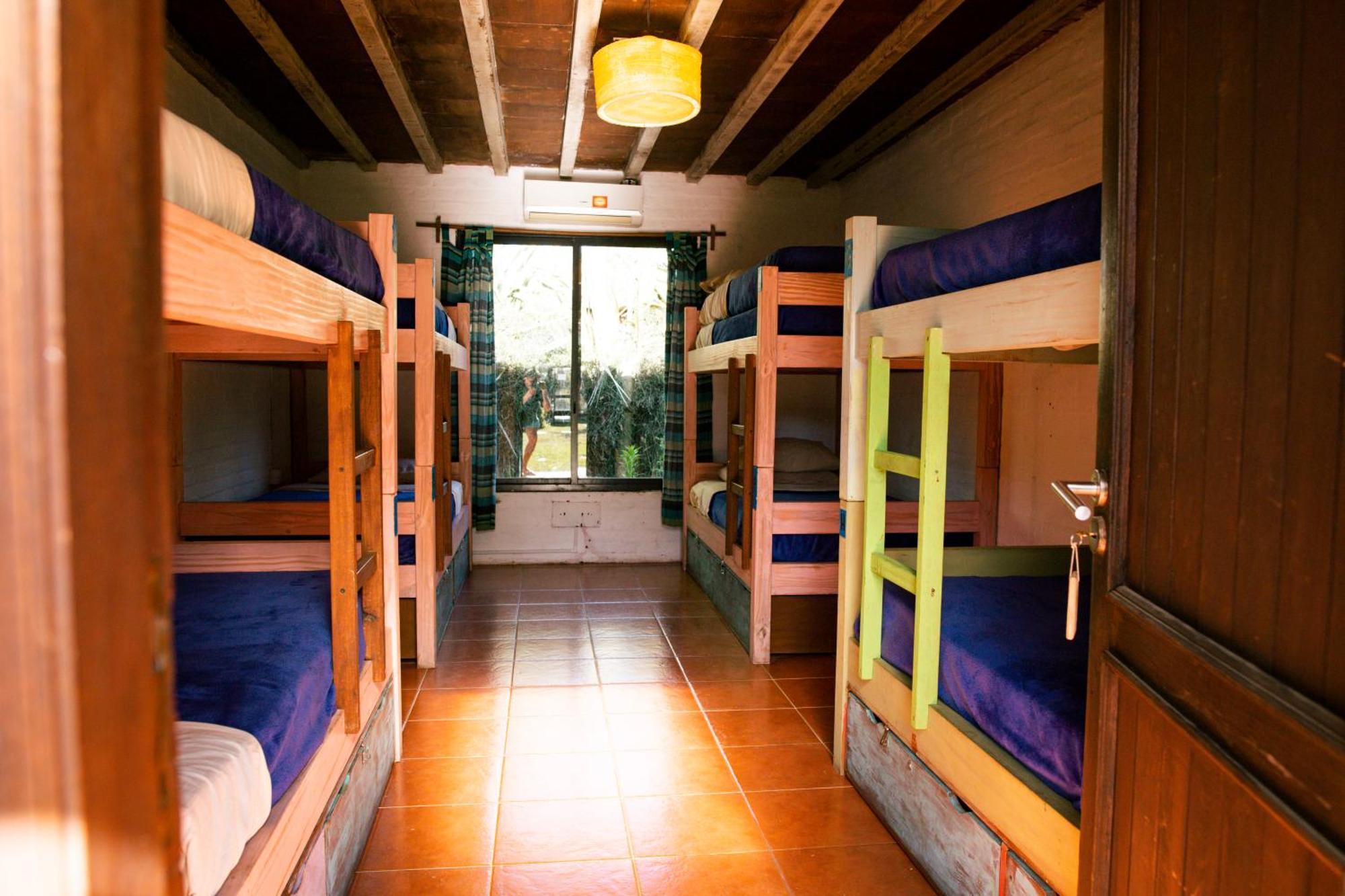 Hostel La Quinta & *